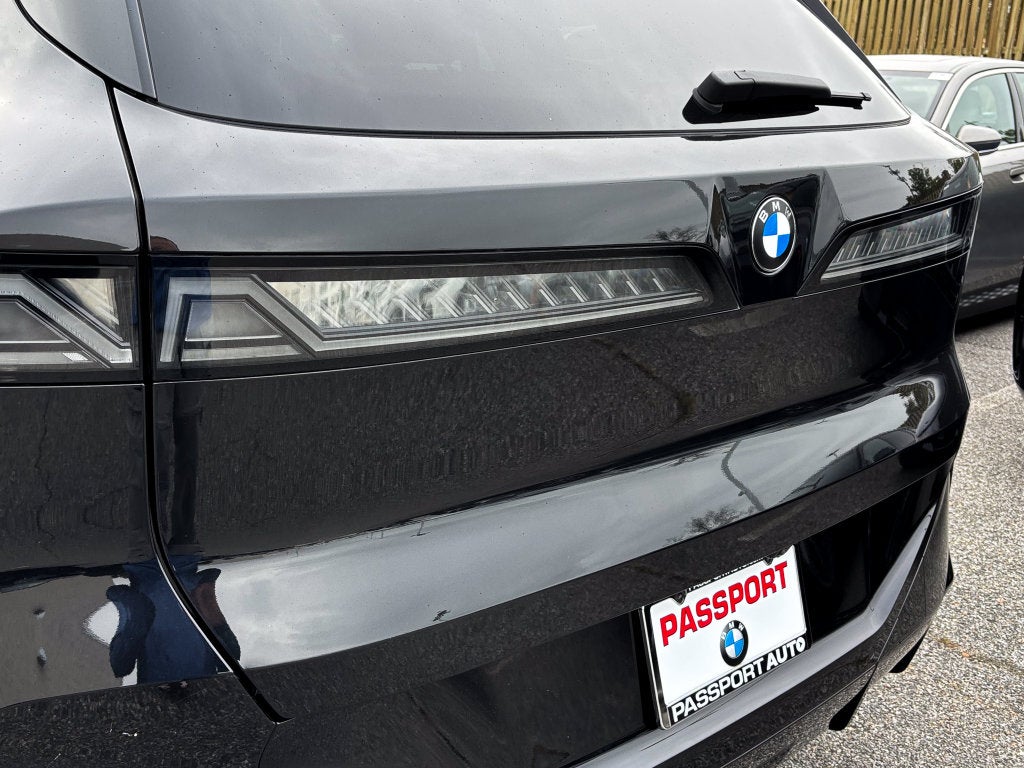 2027 BMW X5 Base
