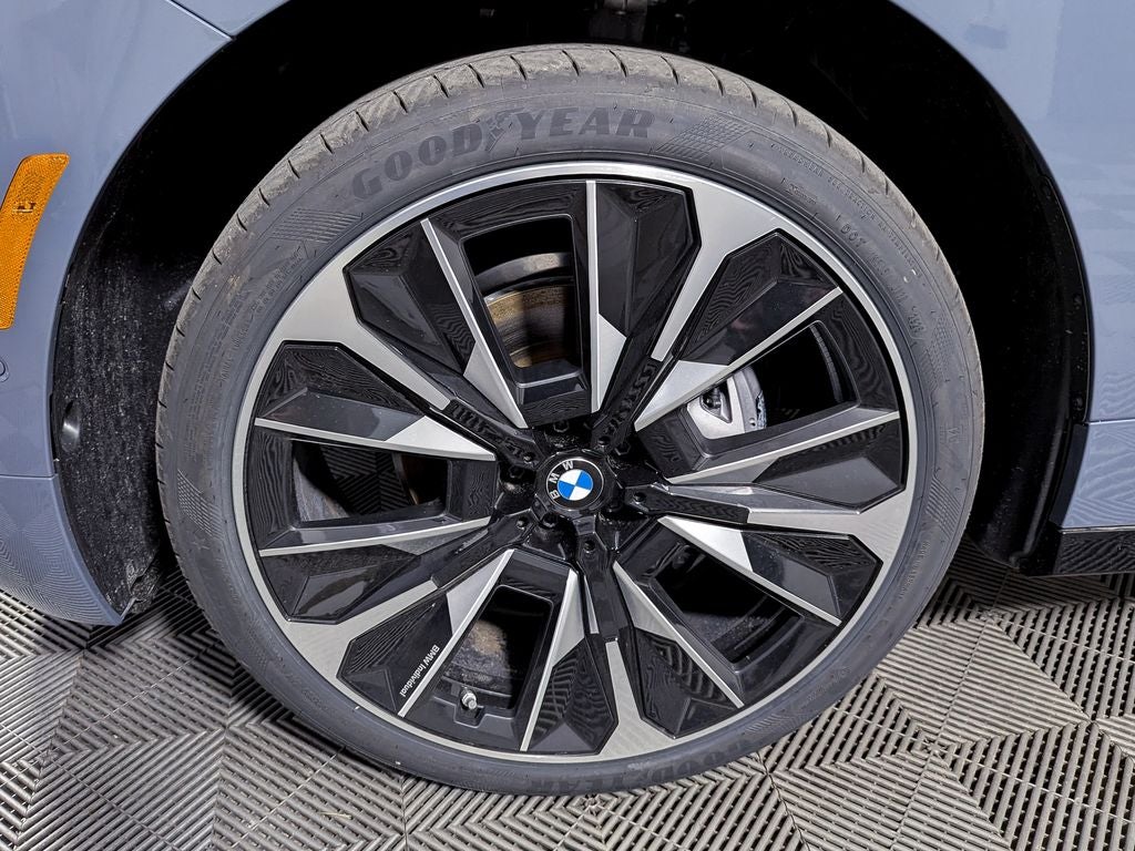 2026 BMW iX xDrive45