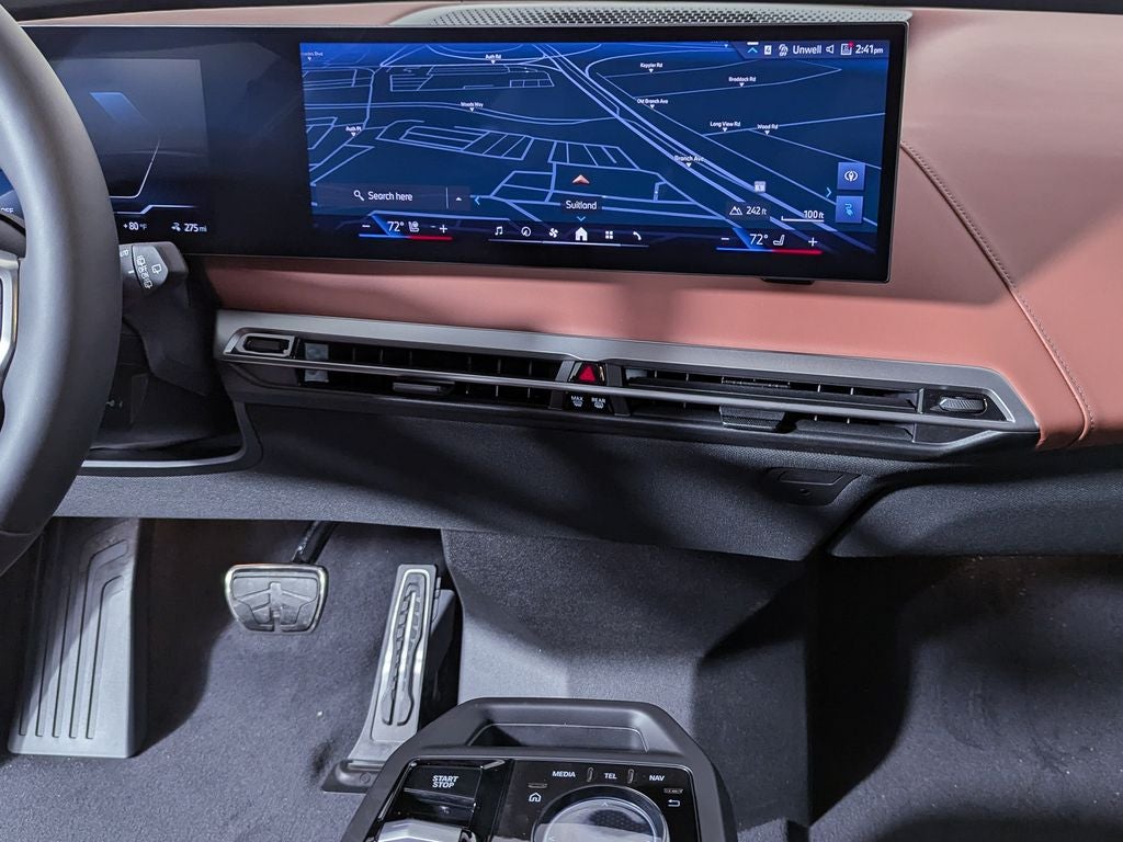 2026 BMW iX xDrive45