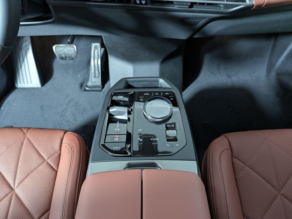 2026 BMW iX xDrive45