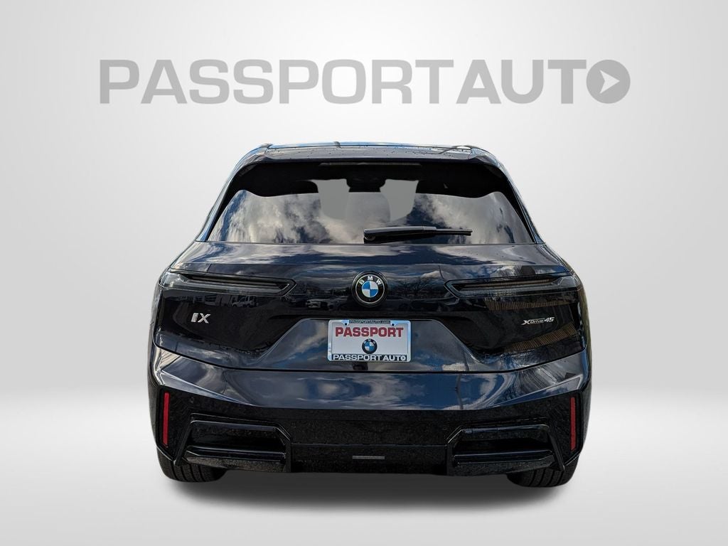 2026 BMW iX xDrive45