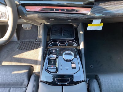 2027 BMW 550e 550e xDrive