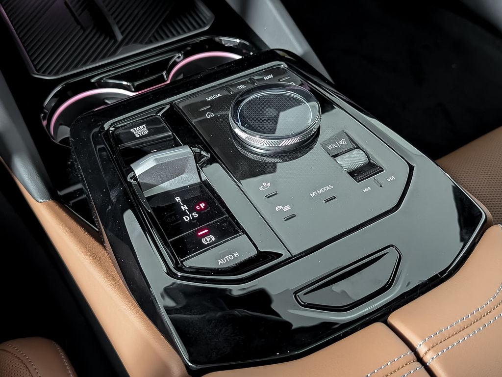 2026 BMW 5 Series 550e xDrive