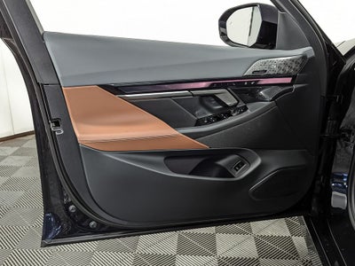 2026 BMW 5 Series 550e xDrive