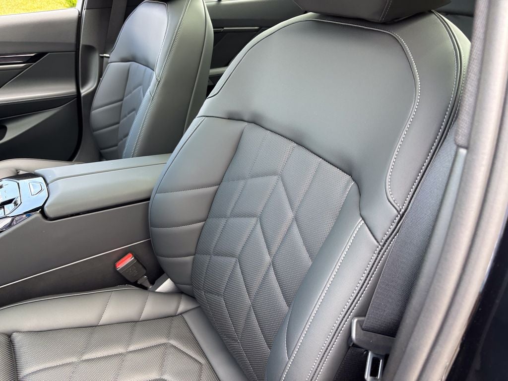 2027 BMW 5 Series 550e xDrive