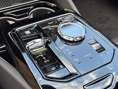 2027 BMW 5 Series 550e xDrive