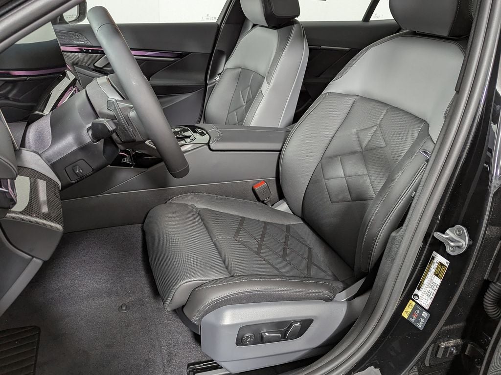 2027 BMW 5 Series 550e xDrive