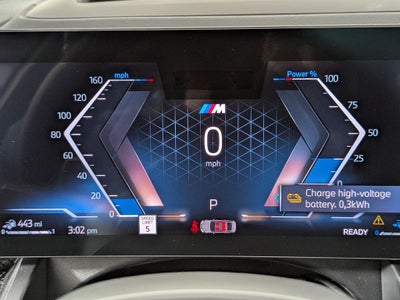 2027 BMW 550e Base