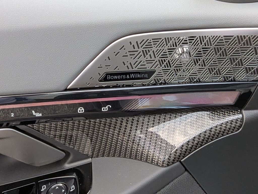 2027 BMW 5 Series 550e xDrive