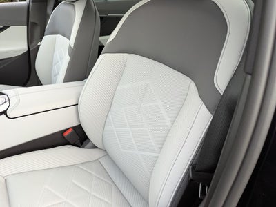 2027 BMW 5 Series 550e xDrive