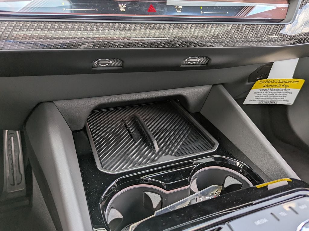 2027 BMW 5 Series 550e xDrive