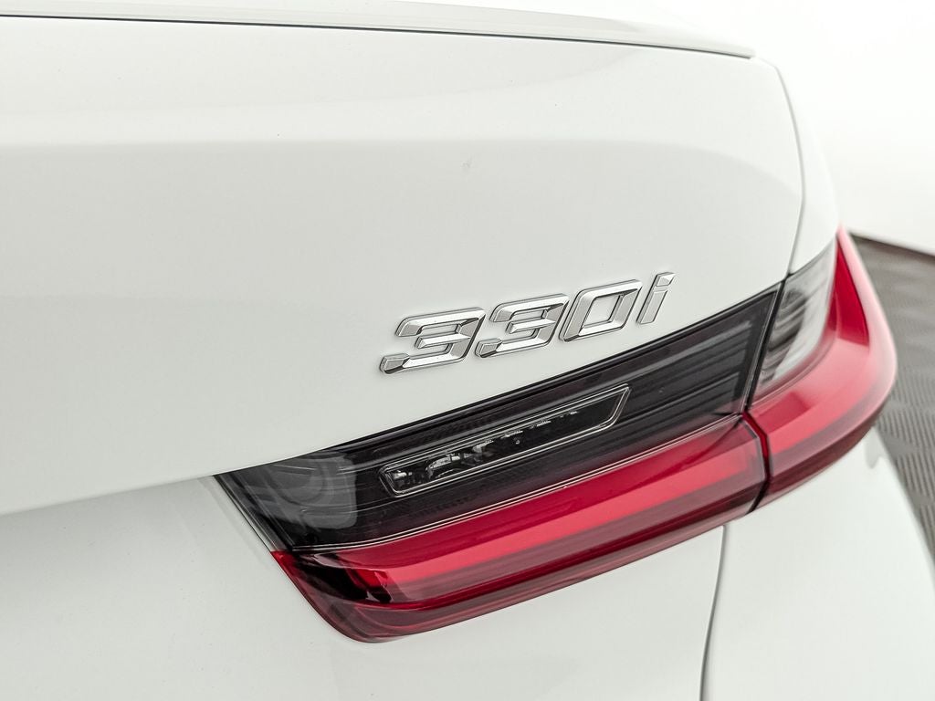 2026 BMW 3 Series 330i xDrive