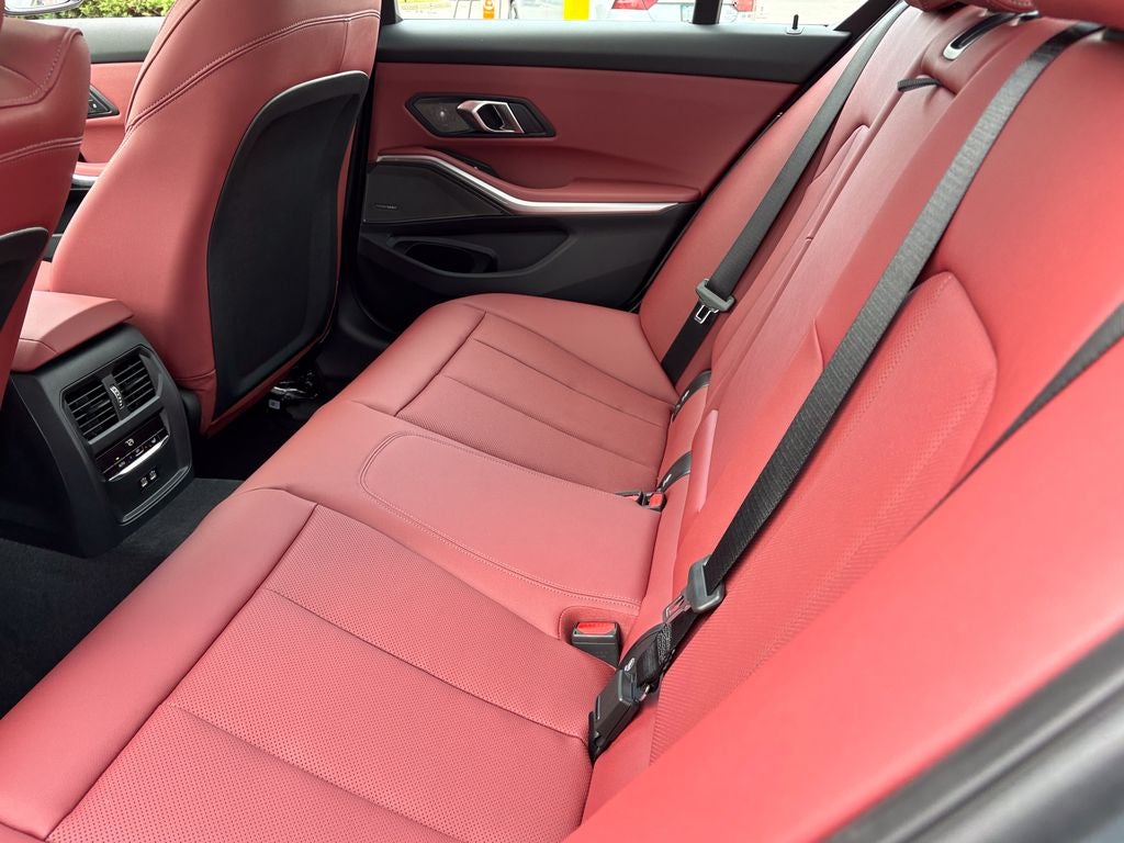 2026 BMW 3 Series 330i xDrive