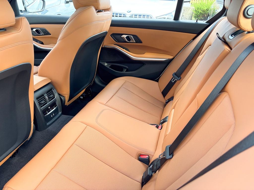 2026 BMW 3 Series 330i xDrive