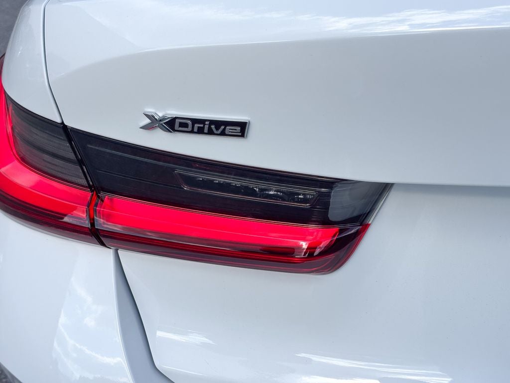 2026 BMW 3 Series 330i xDrive