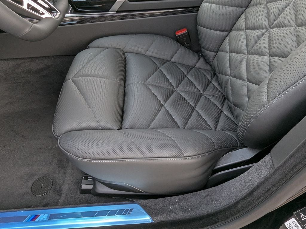 2026 BMW 7 Series 740i xDrive