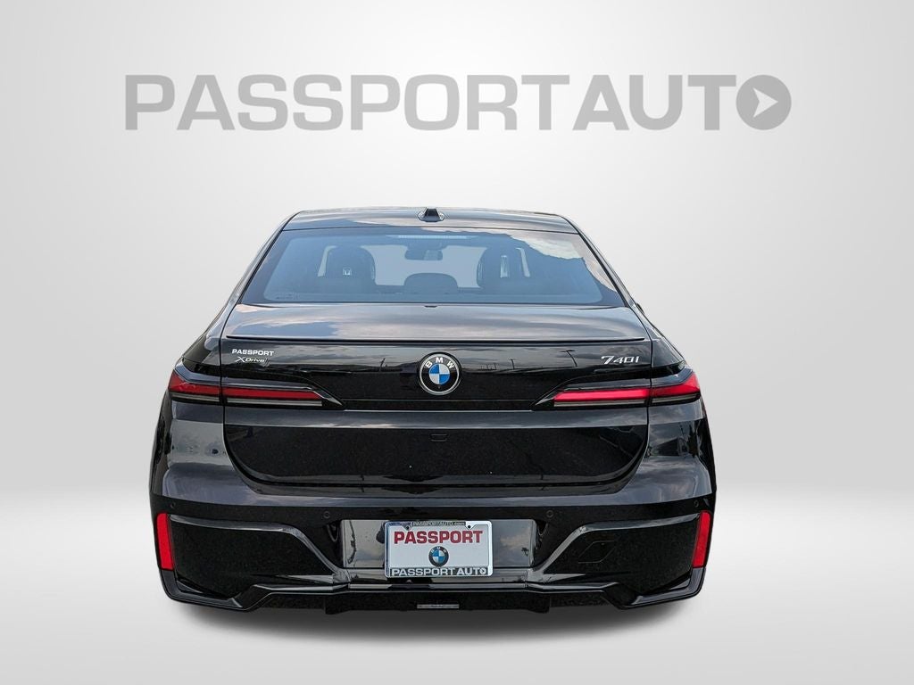 2026 BMW 7 Series 740i xDrive