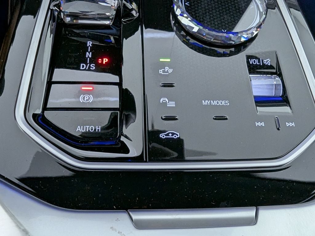 2026 BMW 7 Series 750e xDrive