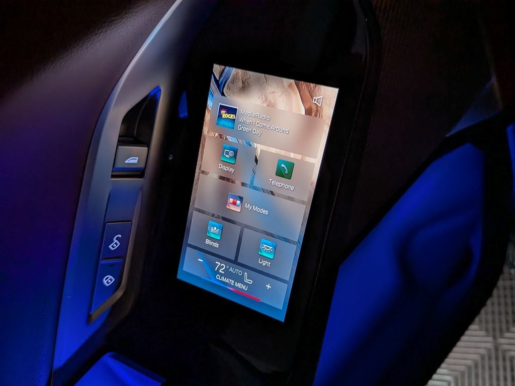 2026 BMW 7 Series 750e xDrive