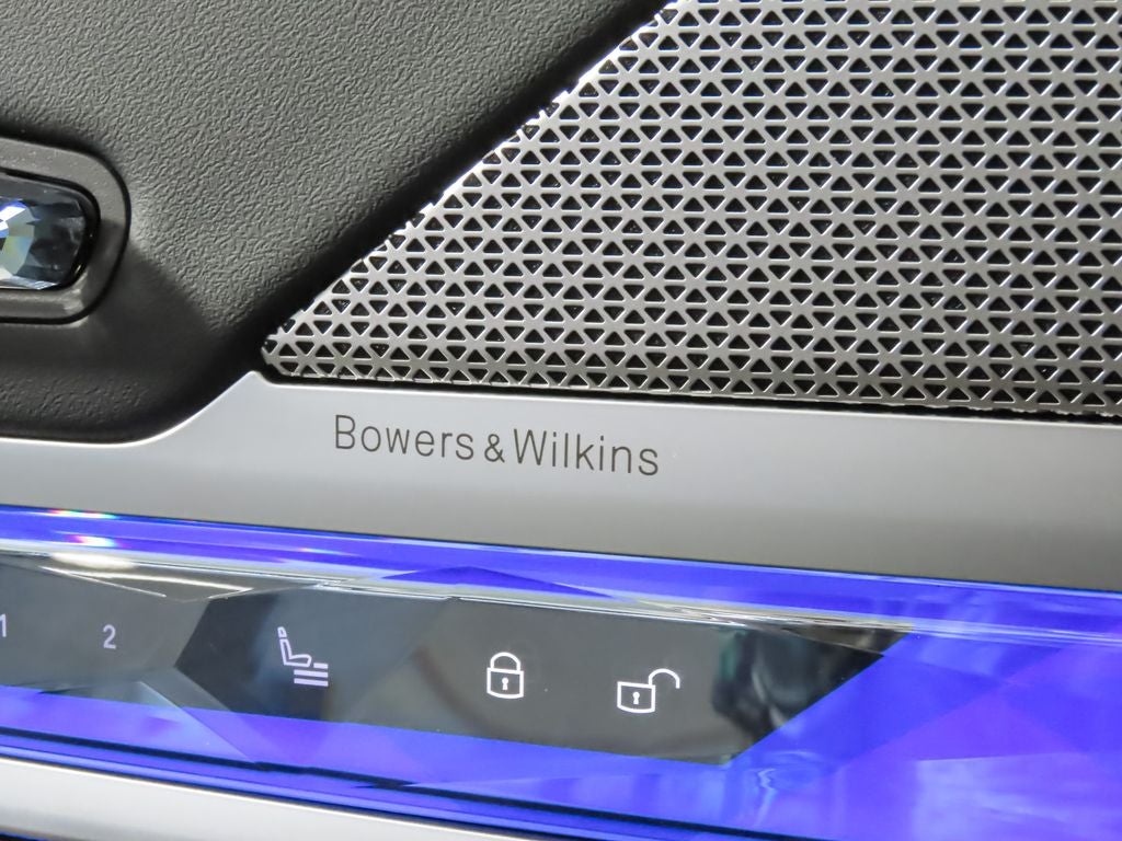 2025 BMW 7 Series 750e xDrive