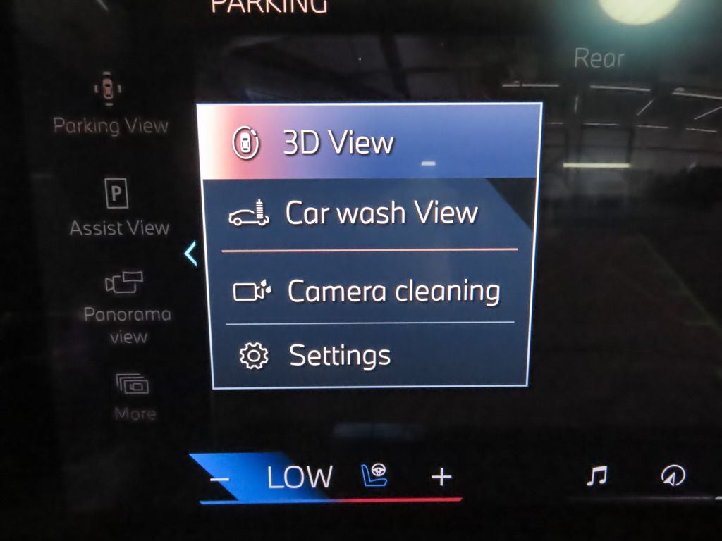 2025 BMW 7 Series 750e xDrive