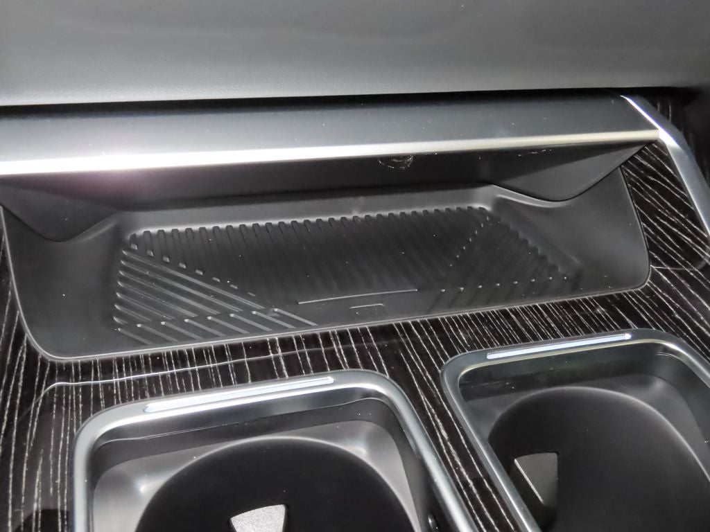 2025 BMW 7 Series 750e xDrive