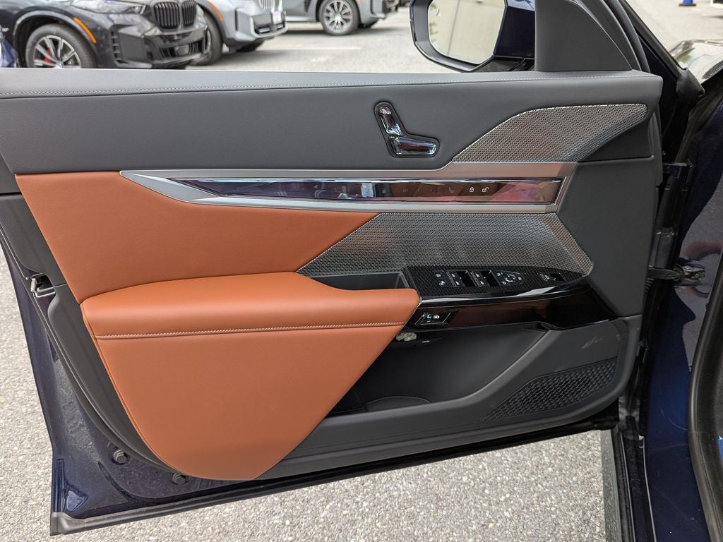 2026 BMW 7 Series 750e xDrive