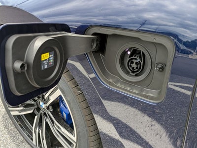 2026 BMW 7 Series 750e xDrive