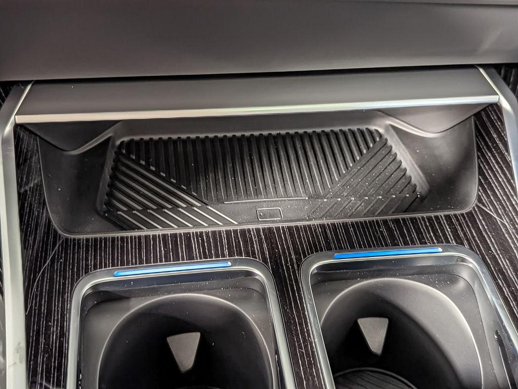 2026 BMW 7 Series 750e xDrive