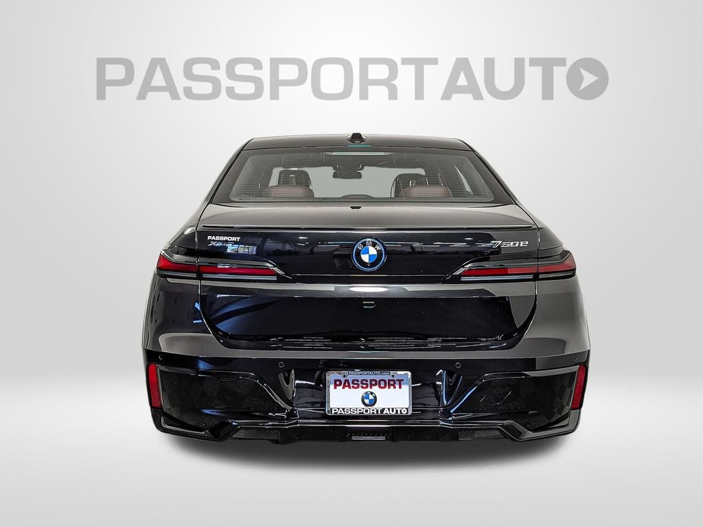 2026 BMW 7 Series 750e xDrive