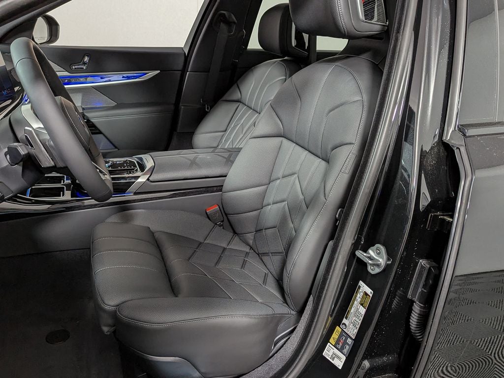 2026 BMW 7 Series 750e xDrive