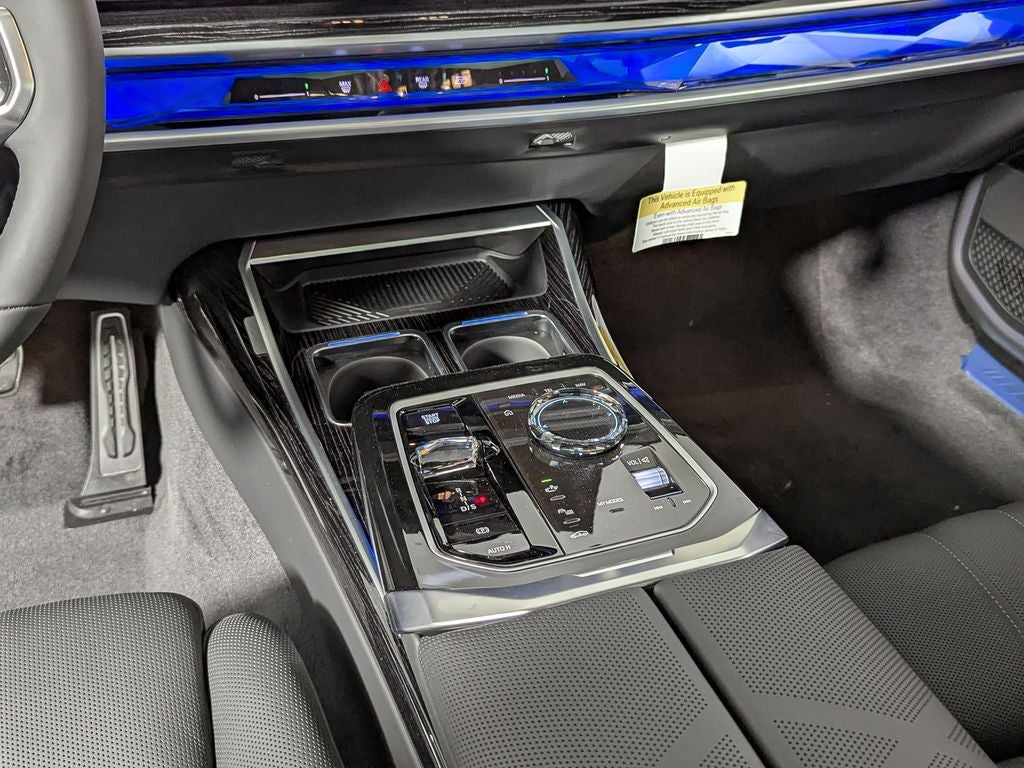 2026 BMW 7 Series 750e xDrive