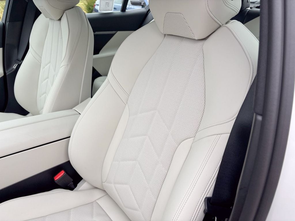 2026 BMW 5 Series 530i xDrive