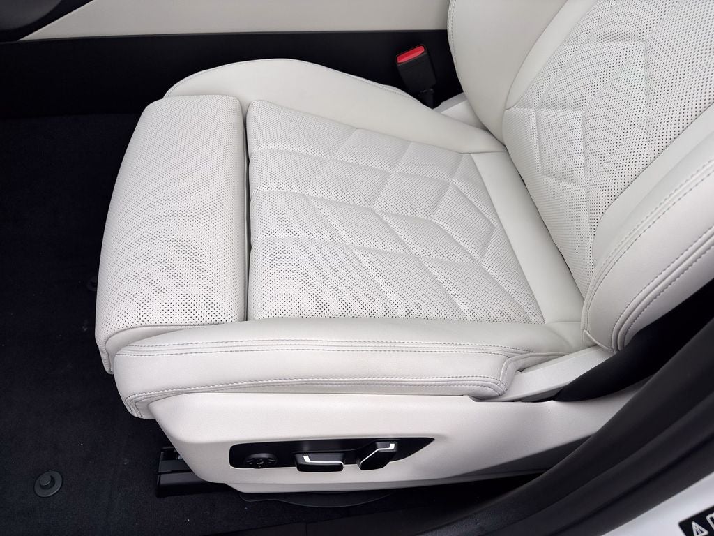 2026 BMW 5 Series 530i xDrive