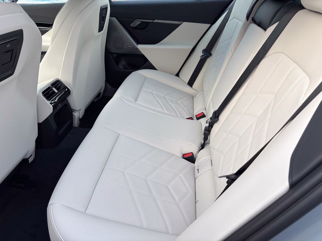 2026 BMW 5 Series 530i xDrive