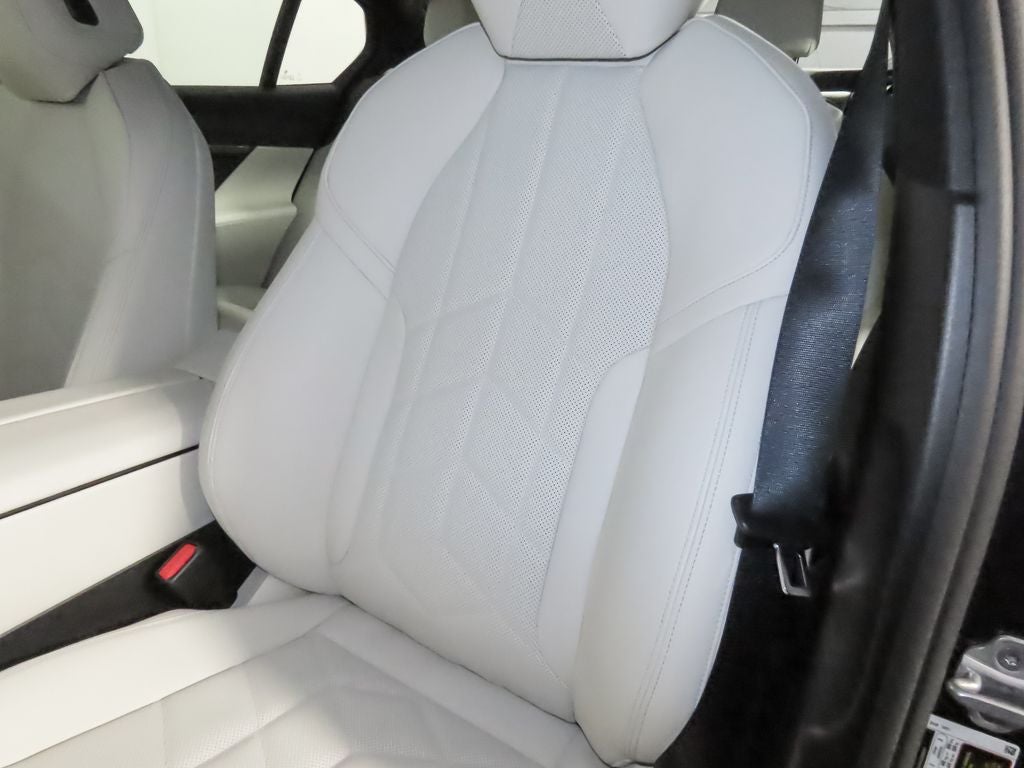 2025 BMW 5 Series 530i xDrive