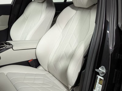 2025 BMW 5 Series 530i xDrive