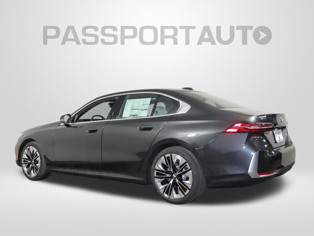 2025 BMW 5 Series 530i xDrive