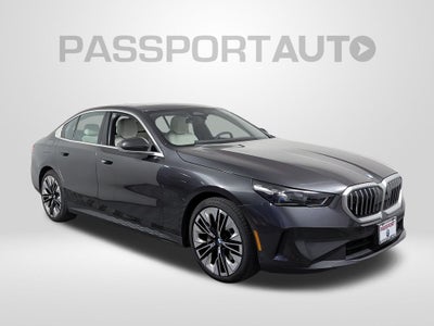 2025 BMW 5 Series 530i xDrive