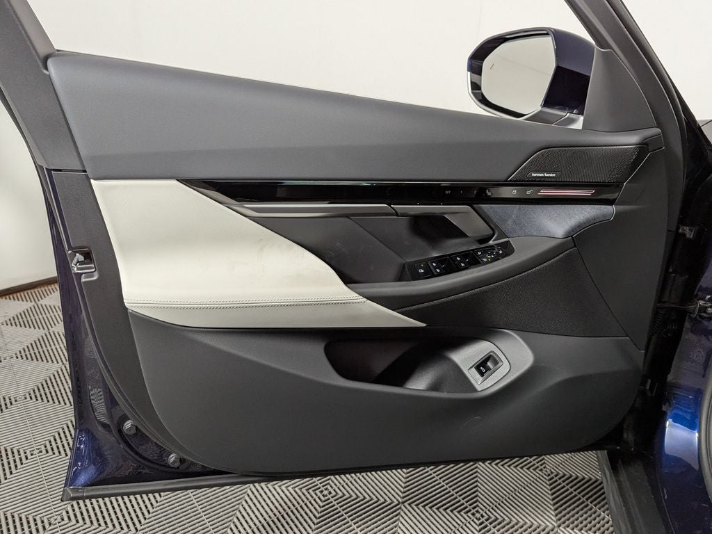 2026 BMW 5 Series 530i xDrive