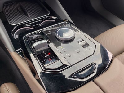 2027 BMW 5 Series 530i xDrive