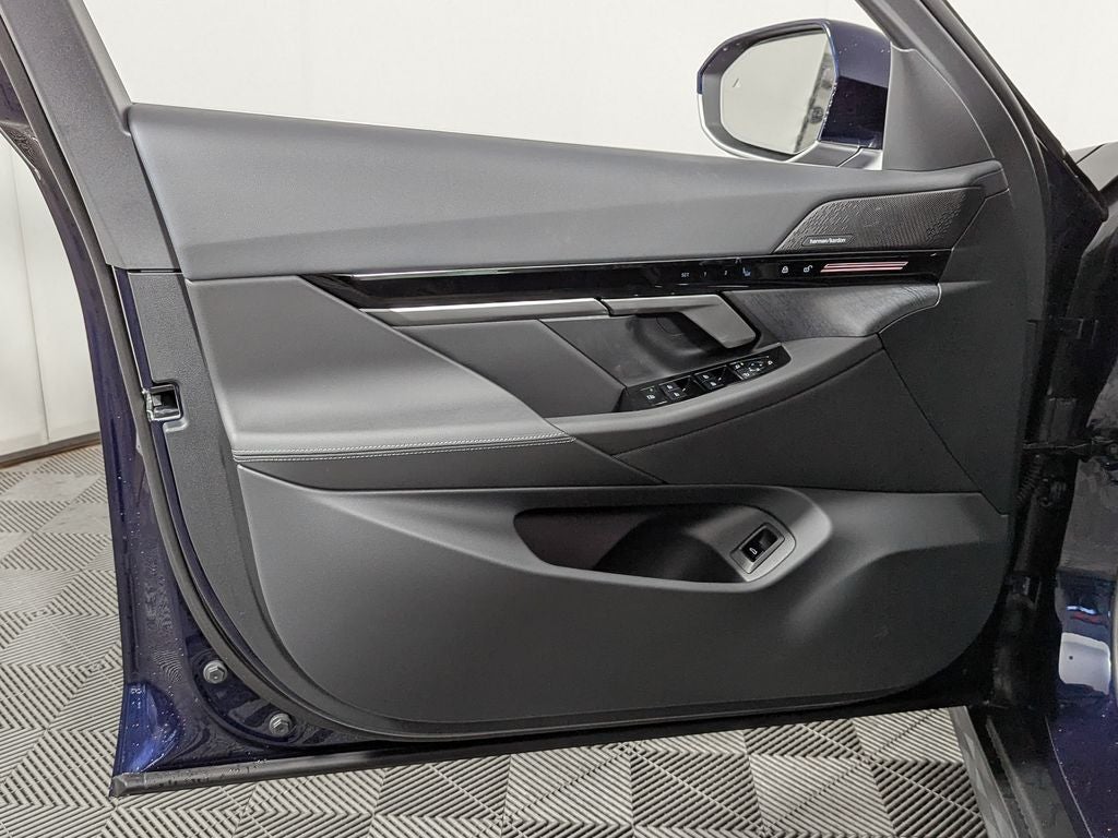 2026 BMW 5 Series 530i xDrive