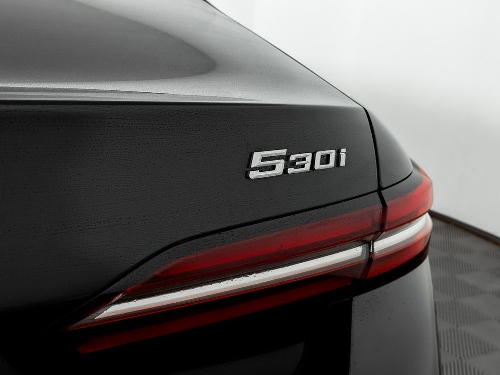 2026 BMW 5 Series 530i xDrive