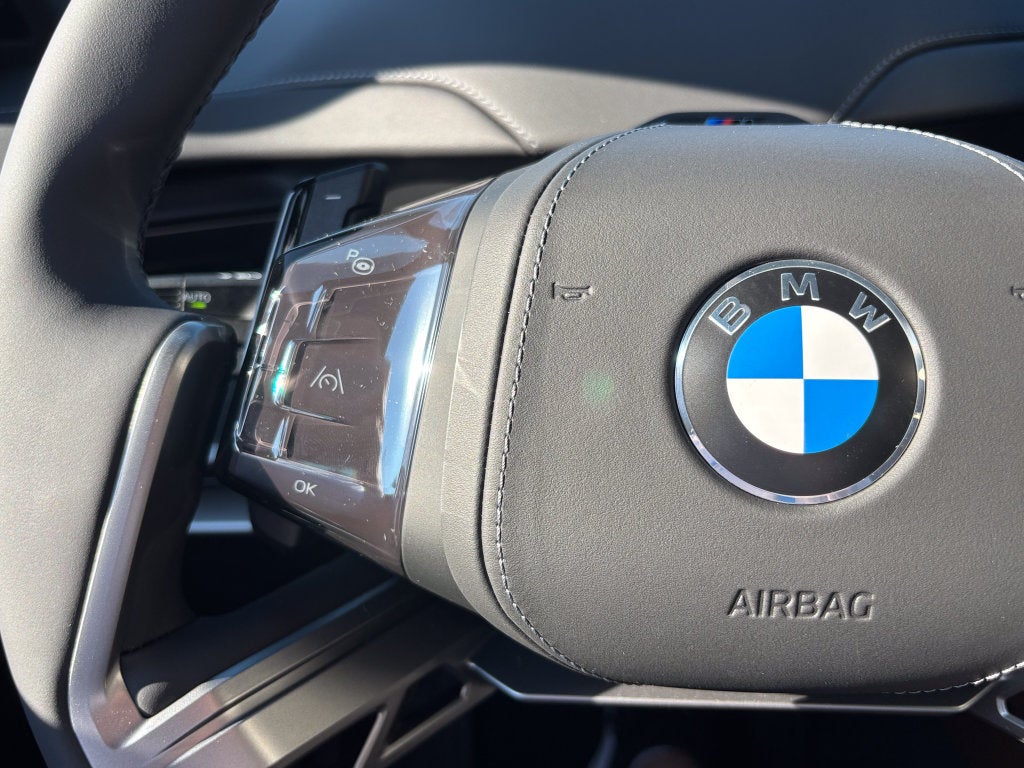 2027 BMW 7 Series 740i xDrive