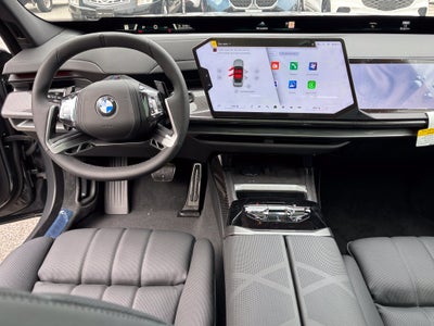 2027 BMW 7 Series 740i xDrive