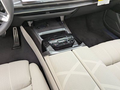2027 BMW 7 Series 740i xDrive