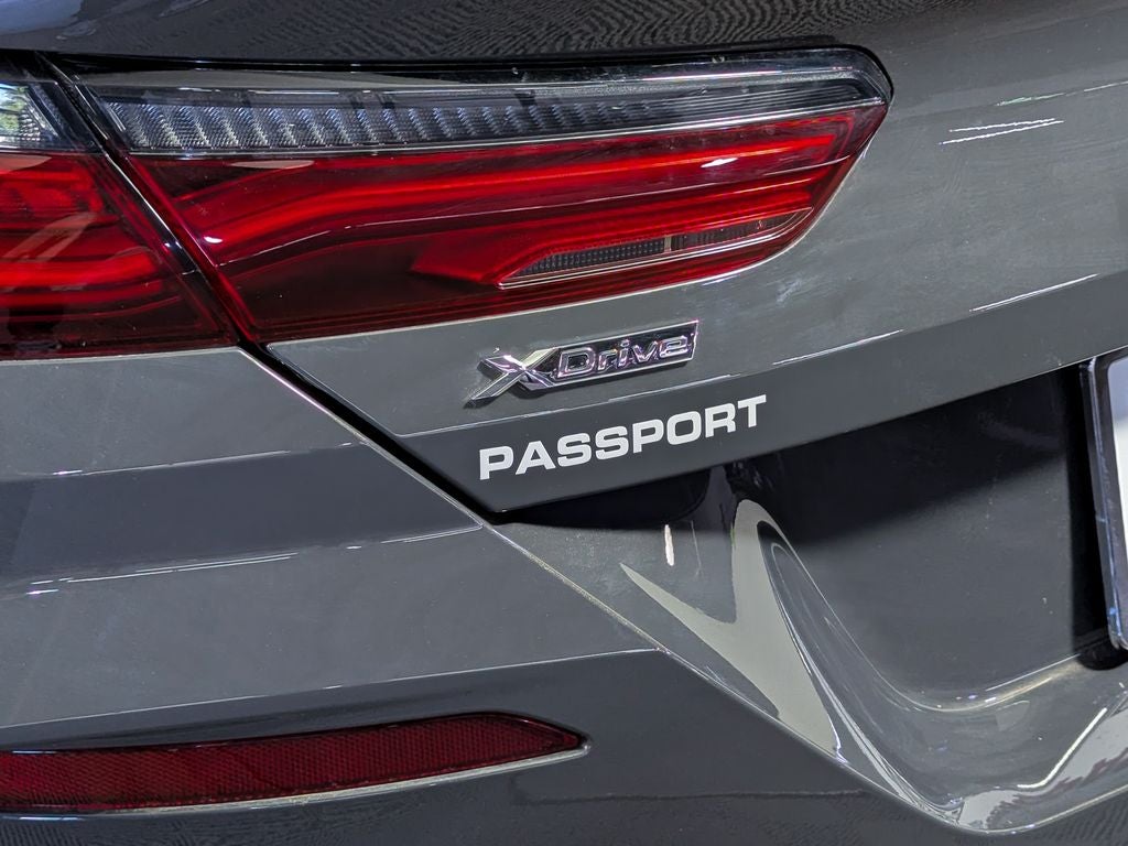 2026 BMW 8 Series 840i