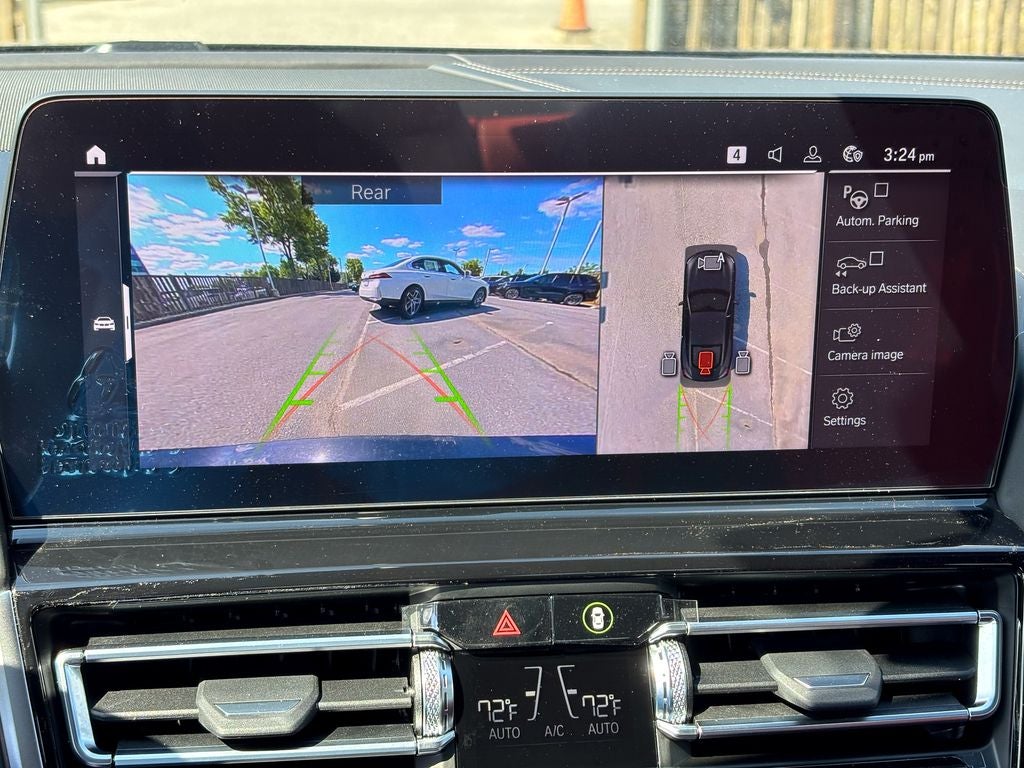 2026 BMW 8 Series 840i