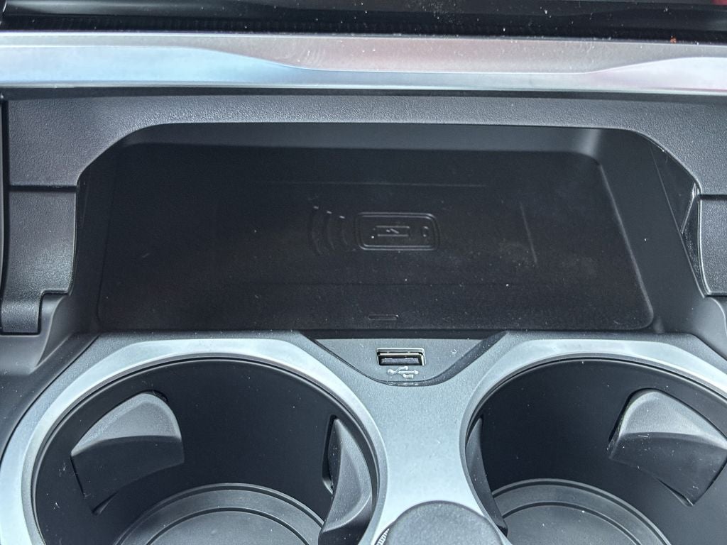 2026 BMW 8 Series 840i
