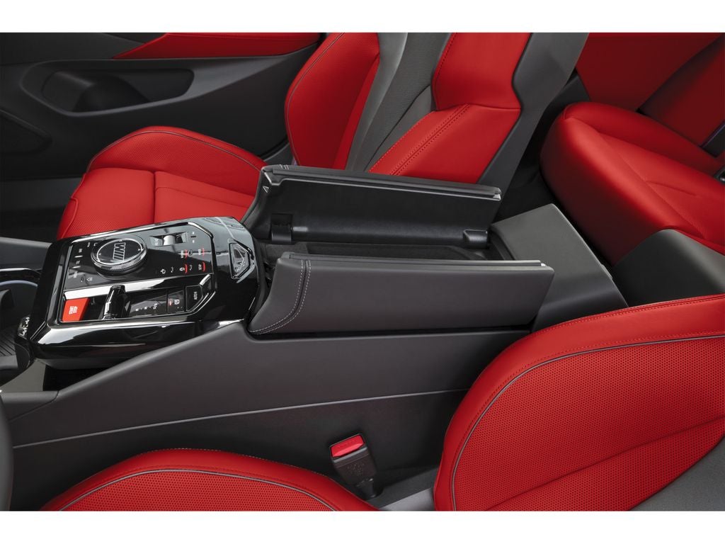 2027 BMW M5 Base